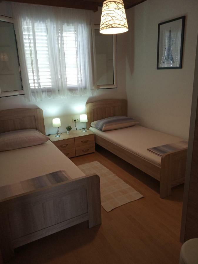 Apartman Mijic Trogir Exterior photo